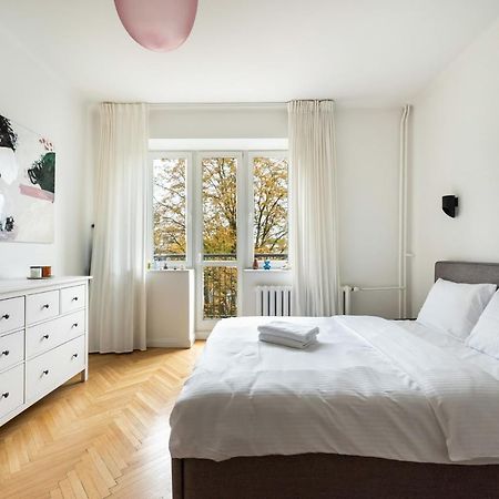 Plac Wilsona Comfy Apartment Varsó Kültér fotó