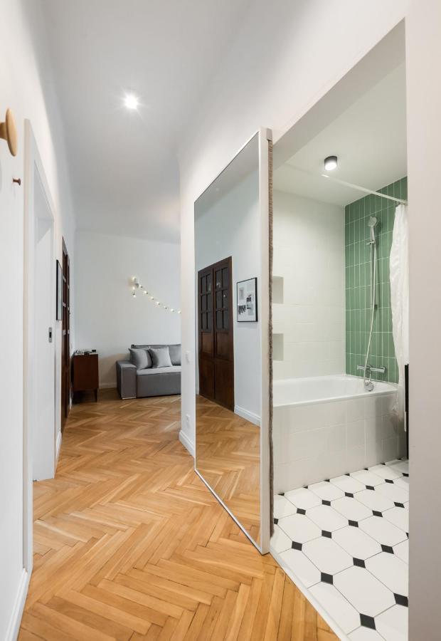 Plac Wilsona Comfy Apartment Varsó Kültér fotó