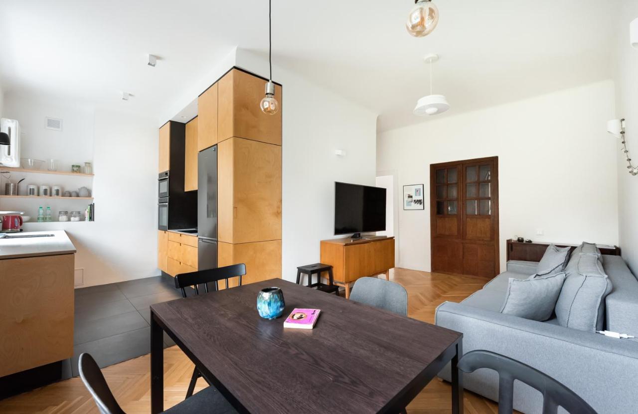 Plac Wilsona Comfy Apartment Varsó Kültér fotó