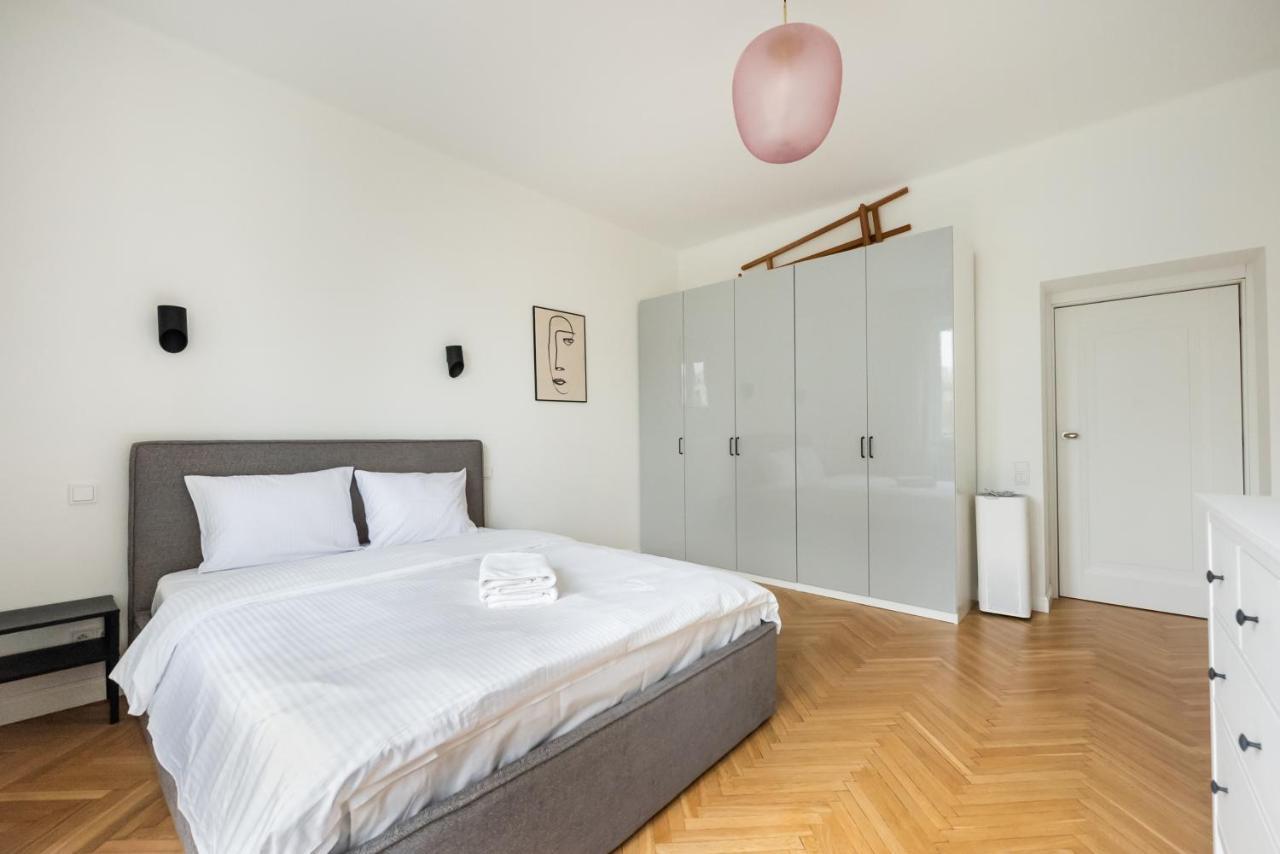 Plac Wilsona Comfy Apartment Varsó Kültér fotó