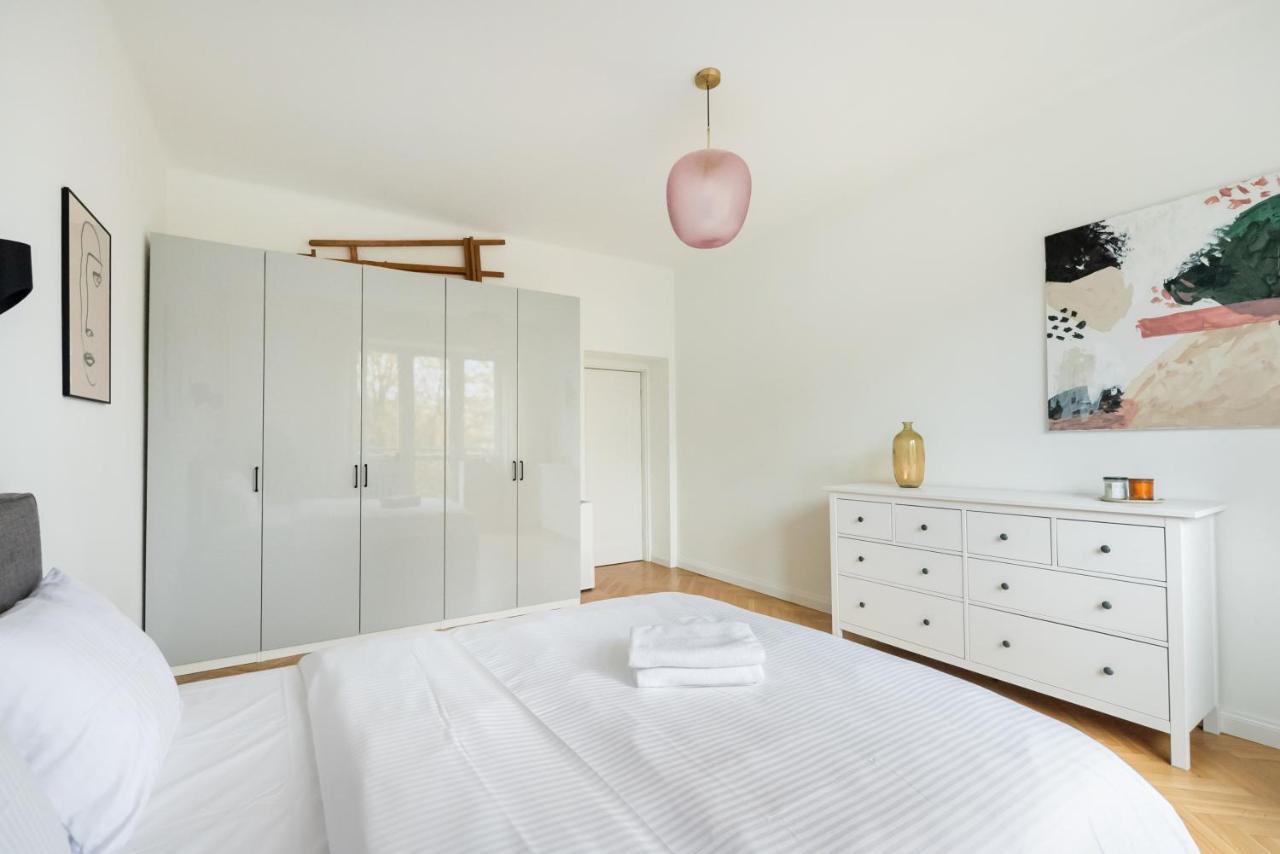 Plac Wilsona Comfy Apartment Varsó Kültér fotó